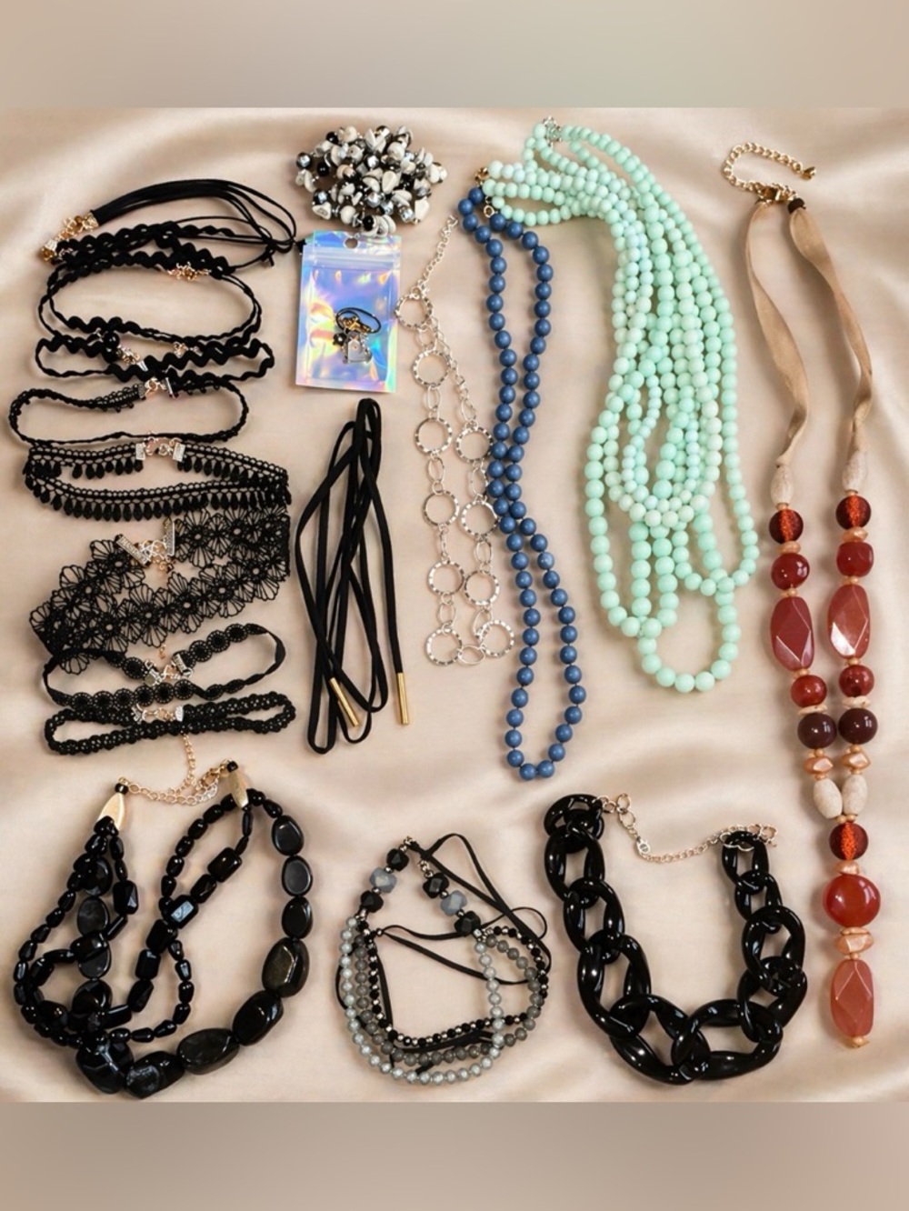 🔥1.5 LB VINTAGE & MODERN COSTUME JEWELRY LOT – WEARABLE + CRAFT + SIGNED PIECES🔥